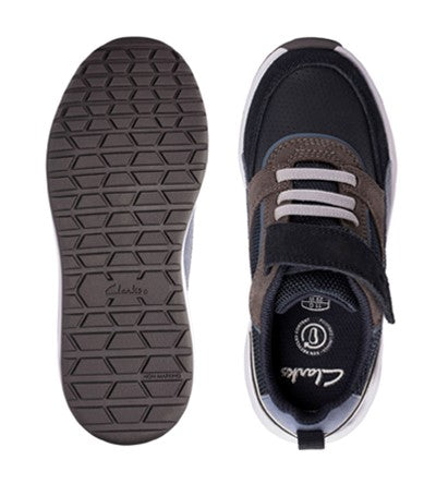 Clarks mens 2025 g fitting