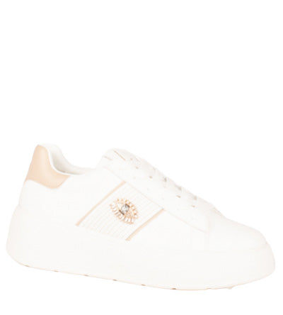 UNA HEALYS WANTED Una Healy